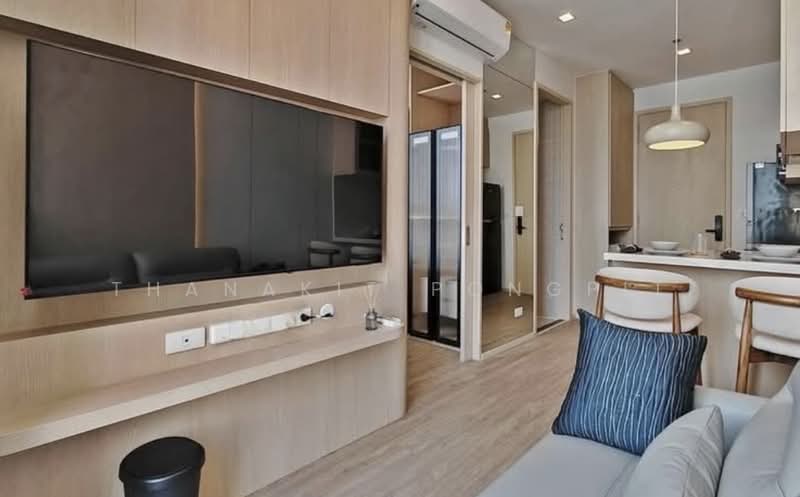 Noble State 39, Bangkok, 35 Soi Sukhumvit 39, Khlong Tan Nua, Watthana, Bangkok, 1 Bedroom, 30 sqm, Condo For Rent, by Thanakit Pongpit, 500436350 - DDproperty.com