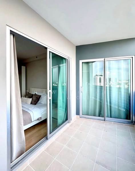 Supalai Park Ekkamai-Thonglor, Bangkok, Petchaburi Road, Bang Kapi, Huai Khwang, Bangkok, 2 Bedrooms, 82 sqm, Condo For Rent, by Thawatchai Methawongworakul, 500436386 - DDproperty.com