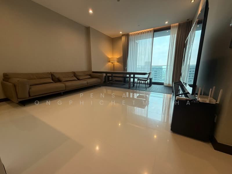 Q1 Sukhumvit, Bangkok, 1 Sukhumvit Road, Khlong Toei, Bangkok, 2 Bedrooms, 117 sqm, Condo For Rent, by Pensasi Ongphichetmetha, 500436417 - DDproperty.com