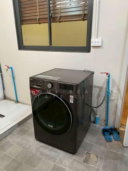 Altitude Kraf Bangna, Samut Prakan, 159 Moo 12, Liap Klong Luang Phaeng Road, Bang Kaeo, Bang Plee, Samut Prakan, 2 Bedrooms, 84 sqm, Townhouse For Sale, by HOME Real Estate Service, 500436424 - DDproperty.com