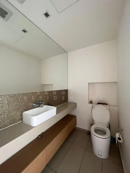 The Lofts Ekkamai, Bangkok, 1415 Sukhumvit Road, Phra Kanong Nua, Watthana, Bangkok, 2 Bedrooms, 120 sqm, Condo For Sale, by Bangkok Residential, 500436426 - DDproperty.com