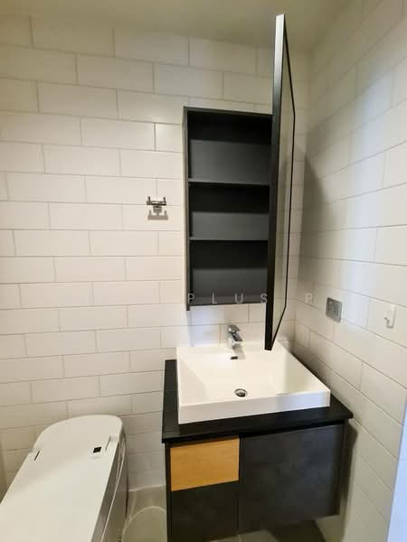The Line Jatujak-Mochit, Bangkok, Phaholyothin Road, Jom Phon, Chatuchak, Bangkok, 1 Bedroom, 44 sqm, Condo For Rent, by Khun Plus P., 500436457 - DDproperty.com
