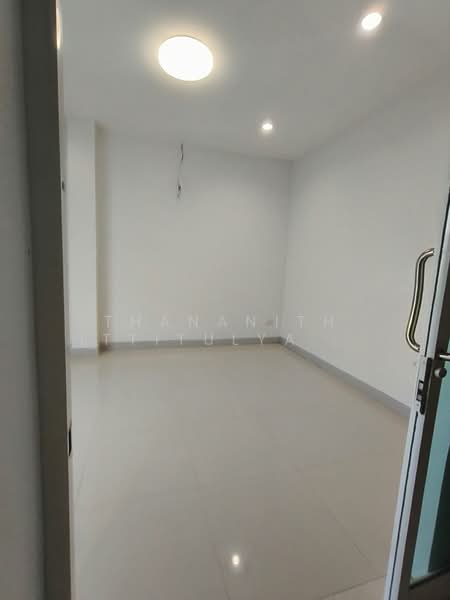 2-BR House, Bangkok, Sanam Bin, Don Mueang, Bangkok, 2 Bedrooms, 120 sqm, Single Detached House For Sale, by Thananith Ittitulyapong, 500436495 - DDproperty.com