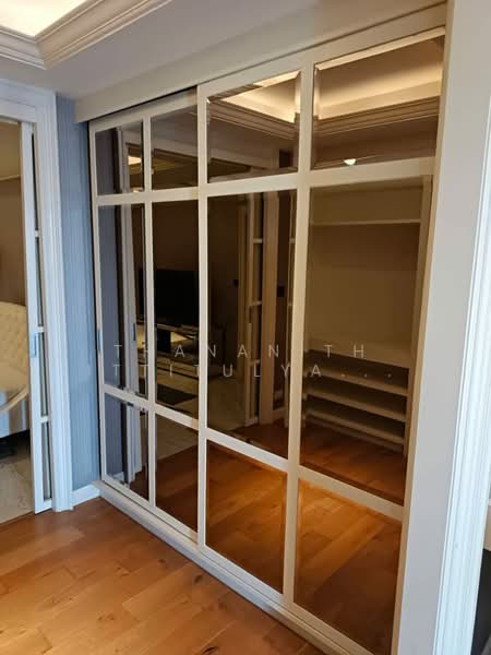 State Tower, Bangkok, 1055 Silom Road, Silom, Bang Rak, Bangkok, 1 Bedroom, 68 sqm, Condo For Sale, by Thananith Ittitulyapong, 500436553 - DDproperty.com