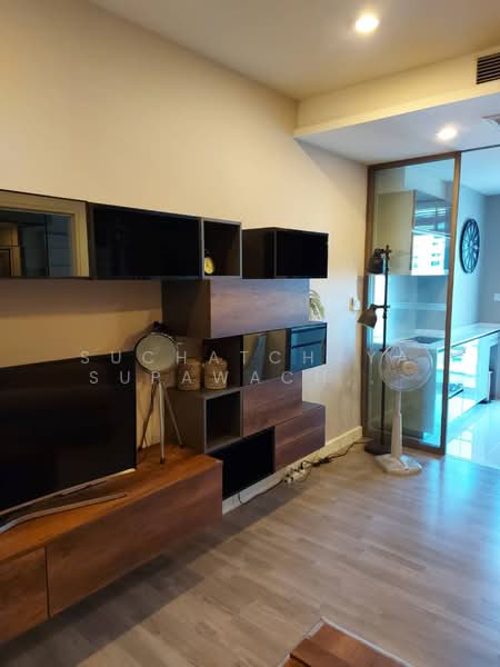 The Room Sathorn, Bangkok, 78 Pan Road, Silom, Bang Rak, Bangkok, 1 Bedroom, 48 sqm, Condo For Rent, by Suchatchaya Supawachiranant, 500436554 - DDproperty.com