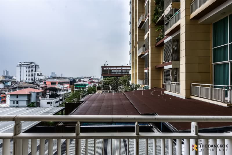 The Empire Place : ดิ เอ็มไพร์ เพลซ, กรุงเทพ, 88 ถนนนราธิวาสราชนครินทร์, ทุ่งมหาเมฆ, สาทร, กรุงเทพ, 107 ตร.ม., คอนโด ให้เช่า, โดย Nicha Peerakittikul, 500436558 - DDproperty.com