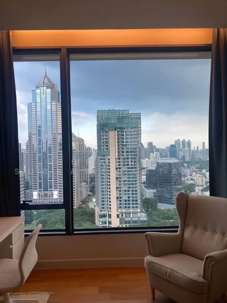 Sindhorn Residence, Bangkok, 54 Soi Ton Son, Lumphini, Pathum Wan, Bangkok, 2 Bedrooms, 115 sqm, Condo For Rent, by Supachok Subrawewattana, 500436598 - DDproperty.com