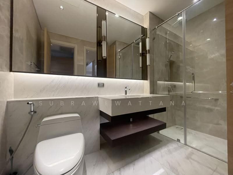 Sindhorn Residence, Bangkok, 54 Soi Ton Son, Lumphini, Pathum Wan, Bangkok, 2 Bedrooms, 115 sqm, Condo For Rent, by Supachok Subrawewattana, 500436598 - DDproperty.com