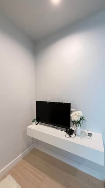 Metro Sky Wutthakat, Bangkok, Thanon Wutthakat, Talat Plu, Thon Buri, Bangkok, 1 Bedroom, 35 sqm, Condo For Rent, by Atitayaporn Robwongjan, 500436682 - DDproperty.com