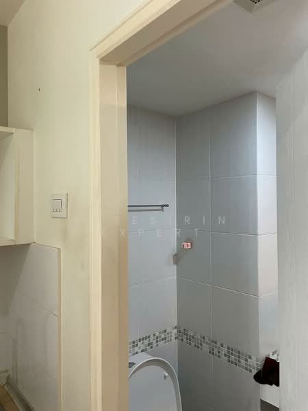 Lumpini Place Rama 4-Ratchadaphisek, Bangkok, Phai Singto Alley, Khlong Toei, Bangkok, 1 Bedroom, 23 sqm, Condo For Rent, by Rosesirin Expert, 500436689 - DDproperty.com
