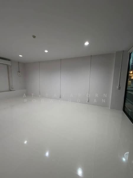Polis Condo Suksawat 64 : โพลิส คอนโด สุขสวัสดิ์ 64, กรุงเทพ, ซอยสุขสวัสดิ์ 64, บางมด, ทุ่งครุ, กรุงเทพ, 40 ตร.ม., คอนโด ให้เช่า, โดย Atitayaporn Robwongjan, 500436733 - DDproperty.com