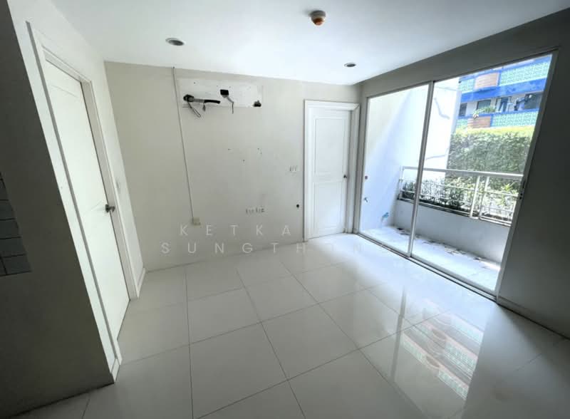 Elements Srinakarin, Bangkok, 43-1 Soi Supaphong 3, Intersection 4, Srinakarin Road, Nong Bon, Prawet, Bangkok, 2 Bedrooms, 55 sqm, Condo For Sale, by Ketkanok Sungthong, 500436738 - DDproperty.com