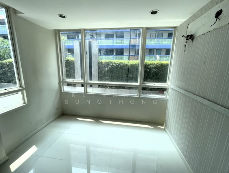 Elements Srinakarin : อิลีเม้นท์ ศรีนครินทร์, กรุงเทพ, 43-1 ซอยสุภาพงษ์ 3 แยก 4 ถนนศรีนครินทร์, หนองบอน, ประเวศ, กรุงเทพ, 55 ตร.ม., คอนโด ขาย, โดย Ketkanok Sungthong, 500436738 - DDproperty.com