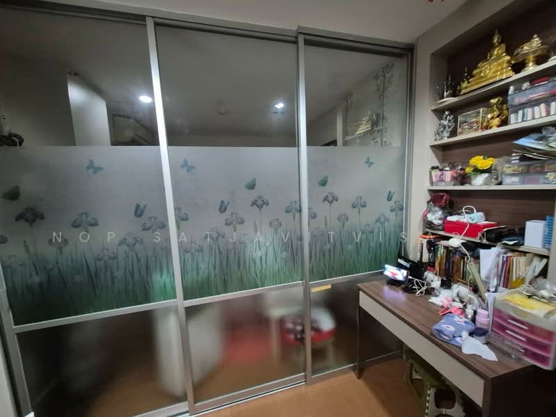 Lumpini Condo Town Raminthra-Latplakhao, Bangkok, Lat Pla Khao Road, Anusaowari, Bang Khen, Bangkok, 1 Bedroom, 26 sqm, Condo For Sale, by Nop Satjavitvisarn, 500436747 - DDproperty.com