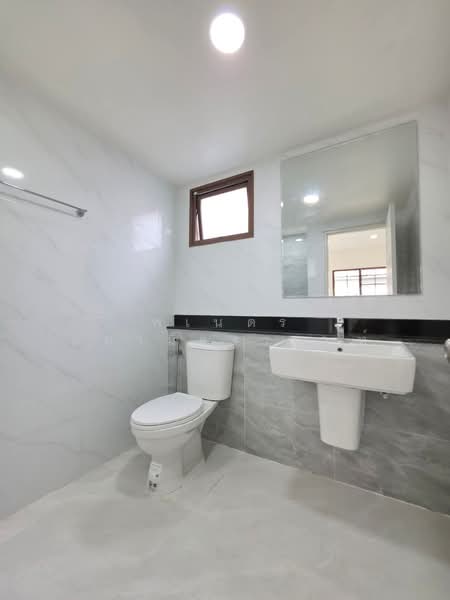 Burasiri Ratchaphruek-Chaengwattana, Nonthaburi, Soi Bang Phlap 5, Ratchaphruek Road, Bang Phlap, Pak Kret, Nonthaburi, 3 Bedrooms, 160 sqm, Single Detached House For Sale, by พเนตร มหามิตรานนท์, 500436769 - DDproperty.com