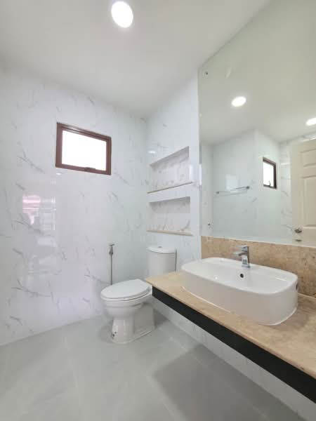Burasiri Ratchaphruek-Chaengwattana, Nonthaburi, Soi Bang Phlap 5, Ratchaphruek Road, Bang Phlap, Pak Kret, Nonthaburi, 3 Bedrooms, 160 sqm, Single Detached House For Sale, by พเนตร มหามิตรานนท์, 500436769 - DDproperty.com