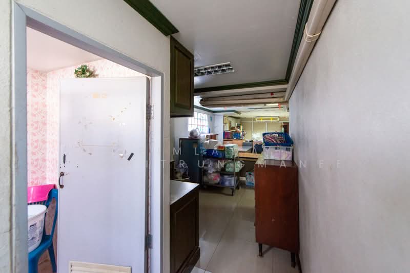 3 คูหา 4 ชั้นครึ่ง เนื้อที่ 60 ตรว, Bangkok, Bang O, Bang Phlat, Bangkok, , 600 sqm, Shophouse For Sale, by Pimlada Lertritrungmanee, 500436811 - DDproperty.com