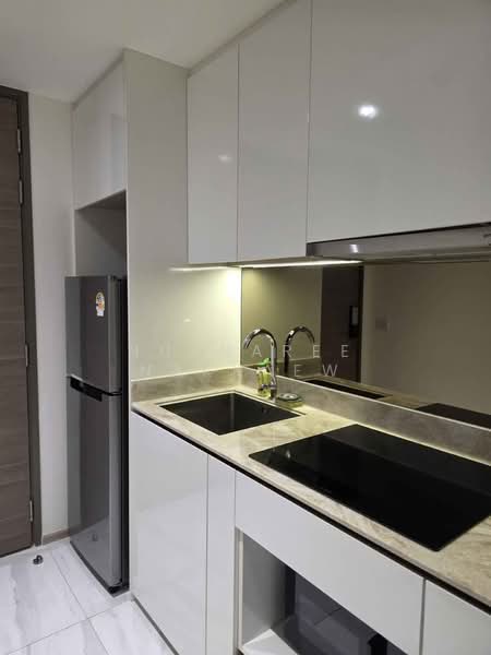 Fynn Asoke, Bangkok, 28 Sukhumvit 10 Alley, Khlong Toei, Bangkok, 2 Bedrooms, 53 sqm, Condo For Rent, by Nutnaree Nakkaew, 500436901 - DDproperty.com
