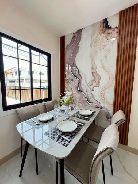 บ้านหลังมุม 4 ห้องนอน หมู่บ้านพฤกษา 3 ถนนวัดลาดปลาดุก บางบัวทอง รีโนเวทใหม่ทั้งหลัง, Nonthaburi, วัดลาดปลาดุก, Bang Bua Thong, Nonthaburi, 4 Bedrooms, 120 sqm, Townhouse For Sale, by บุษบากร (เจี๊ยบ), 500436940 - DDproperty.com