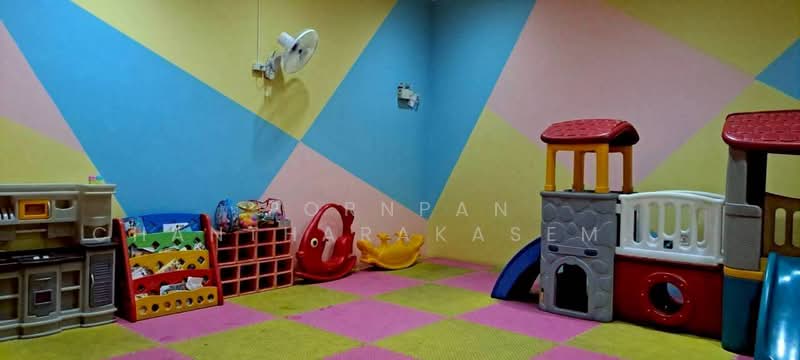 Vista Garden, Bangkok, 53 Saeng Thip Alley, Phra Kanong Nua, Watthana, Bangkok, 2 Bedrooms, 71 sqm, Condo For Rent, by Pornpan Chantharakasemchai, 500436983 - DDproperty.com