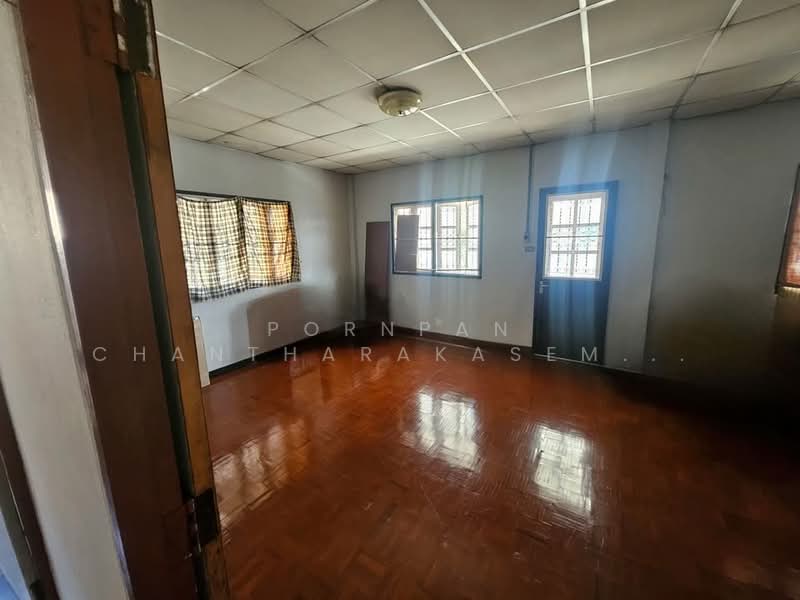 undefined, Bangkok, Bang Kae Nua, Bang Khae, Bangkok, 5 Bedrooms, 155 sqm, Single Detached House For Sale, by Pornpan Chantharakasemchai, 500436985 - DDproperty.com