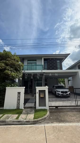 Setthasiri Pattanakarn, Bangkok, Phatthanakan-Onnut Road (New Cut), Prawet, Bangkok, 4 Bedrooms, 220 sqm, Single Detached House For Rent, by Pornpan Chantharakasemchai, 500437028 - DDproperty.com