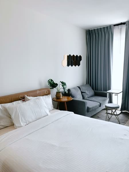 Rhythm Sukhumvit 36-38, Bangkok, 55 Soi Sukhumvit 36, Sukhumvit Road, Phra Kanong, Khlong Toei, Bangkok, 1 Bedroom, 25 sqm, Condo For Rent, by Pornpan Chantharakasemchai, 500437032 - DDproperty.com