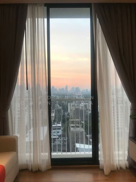 Park Origin Phrom Phong (Park 24), Bangkok, 68 Soi Sukhumvit 24, Khong Tan, Khlong Toei, Bangkok, 2 Bedrooms, 55 sqm, Condo For Rent, by Pornpan Chantharakasemchai, 500437035 - DDproperty.com