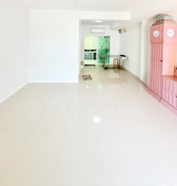 Villaggio Rangsit-Klong 3, Pathum Thani, Chonlamarkpicharn Road, Lat Sawai, Lam Luk Ka, Pathum Thani, 2 Bedrooms, 72 sqm, Townhouse For Sale, by Wasan Wasati, 500437082 - DDproperty.com