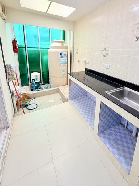 Villaggio Rangsit-Klong 3, Pathum Thani, Chonlamarkpicharn Road, Lat Sawai, Lam Luk Ka, Pathum Thani, 2 Bedrooms, 72 sqm, Townhouse For Sale, by Wasan Wasati, 500437082 - DDproperty.com