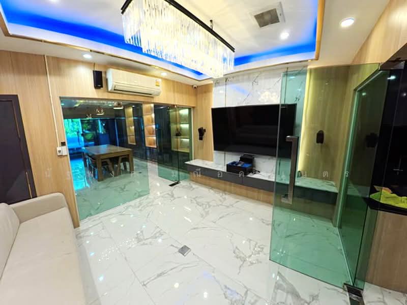 Baan Klang Muang Ramintra-Watcharapol : บ้านกลางเมือง รามอินทรา-วัชรพล, กรุงเทพ, ทางพิเศษฉลองรัช, ออเงิน, สายไหม, กรุงเทพ, 150 ตร.ม., ทาวน์เฮ้าส์ ให้เช่า, โดย นัฐพงค์ มณีอัครเนตร, 500437084 - DDproperty.com