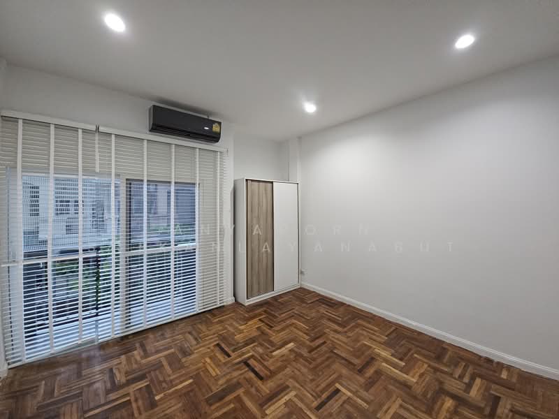 เกตุนุติ เชอมิเน่, กรุงเทพ, คลองจั่น, บางกะปิ, กรุงเทพ, 150 ตร.ม., Townhouse ให้เช่า, โดย Anyaporn Srikanlayanabut, 500437101 - DDproperty.com