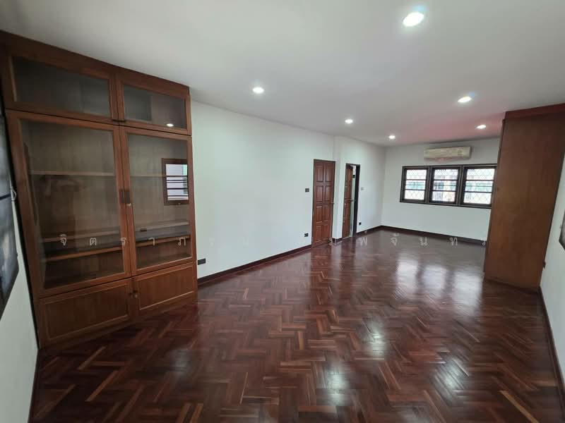 Sukhumvit 109, Samut Prakan, สุขุมวิท109, Samrong Nua, Muang Samut Prakarn, Samut Prakan, 8 Bedrooms, 1,000 sqm, Single Detached House For Rent, by จิตราภรณ์ พิมพ์จันทร์, 500437108 - DDproperty.com
