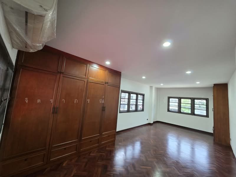 Sukhumvit 109, Samut Prakan, สุขุมวิท109, Samrong Nua, Muang Samut Prakarn, Samut Prakan, 8 Bedrooms, 1,000 sqm, Single Detached House For Rent, by จิตราภรณ์ พิมพ์จันทร์, 500437108 - DDproperty.com