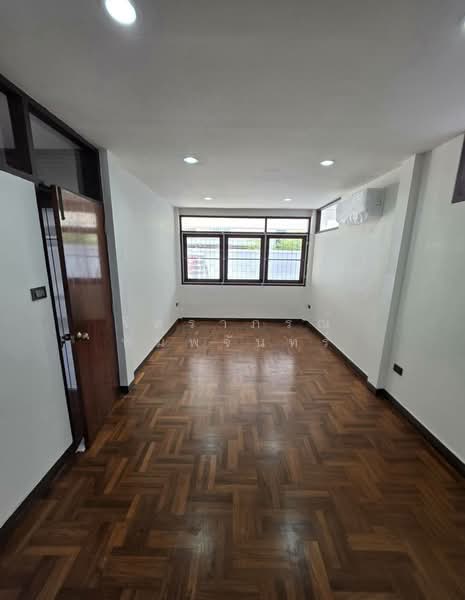 Sukhumvit 109, Samut Prakan, สุขุมวิท109, Samrong Nua, Muang Samut Prakarn, Samut Prakan, 8 Bedrooms, 1,000 sqm, Single Detached House For Rent, by จิตราภรณ์ พิมพ์จันทร์, 500437108 - DDproperty.com