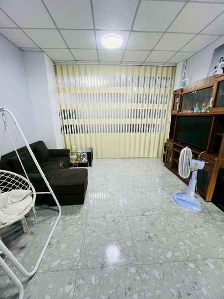 หมู่บ้าน ฉัตรไพลิน ลาดหลุมแก้ว ปทุมธานี, ปทุมธานี, หน้าไม้, ลาดหลุมแก้ว, ปทุมธานี, 500 ตร.ม., ทาวน์เฮ้าส์ ขาย, โดย Khun Tuk, 500437109 - DDproperty.com