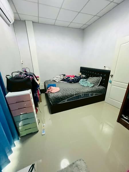 หมู่บ้าน ฉัตรไพลิน ลาดหลุมแก้ว ปทุมธานี, Pathum Thani, Na-Mai, Lat Lum Kaeo, Pathum Thani, 2 Bedrooms, 500 sqm, Townhouse For Sale, by Khun Tuk, 500437109 - DDproperty.com