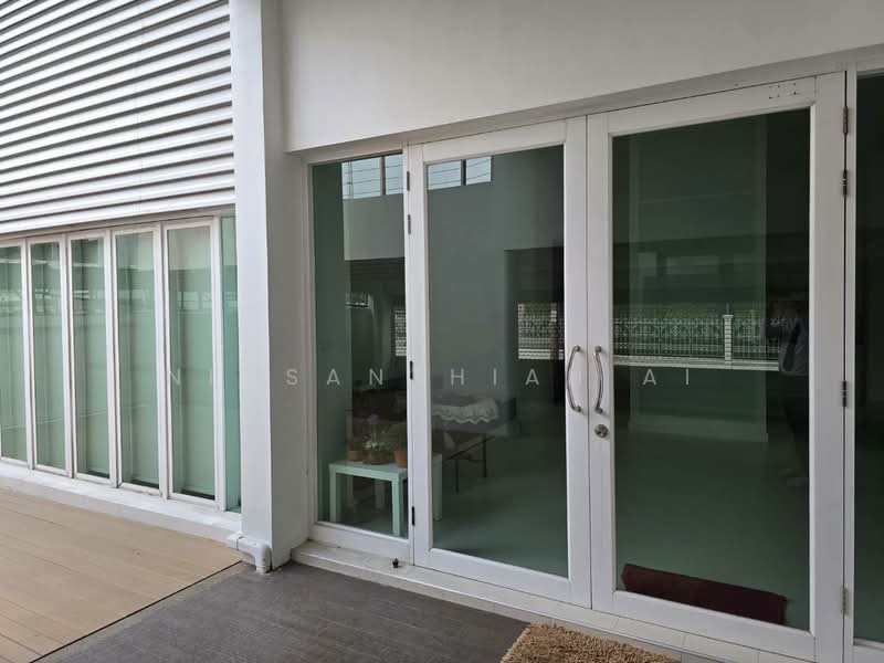 Naphalai Village, Bangkok, Soi Naphalai 1, Bang Na, Bangkok, 4 Bedrooms, 700 sqm, Single Detached House For Rent, by Netsanthiah Ai, 500437143 - DDproperty.com