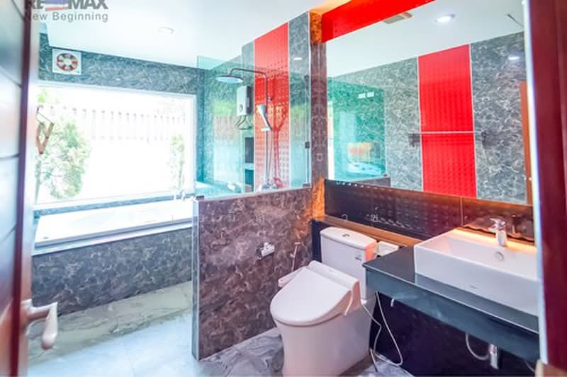 Baan Wang Tan, Chiang Mai, Mae Hia, Muang Chiang Mai, Chiang Mai, 5 Bedrooms, 440 sqm, Single Detached House For Sale, by Emil Weiss, 500437232 - DDproperty.com