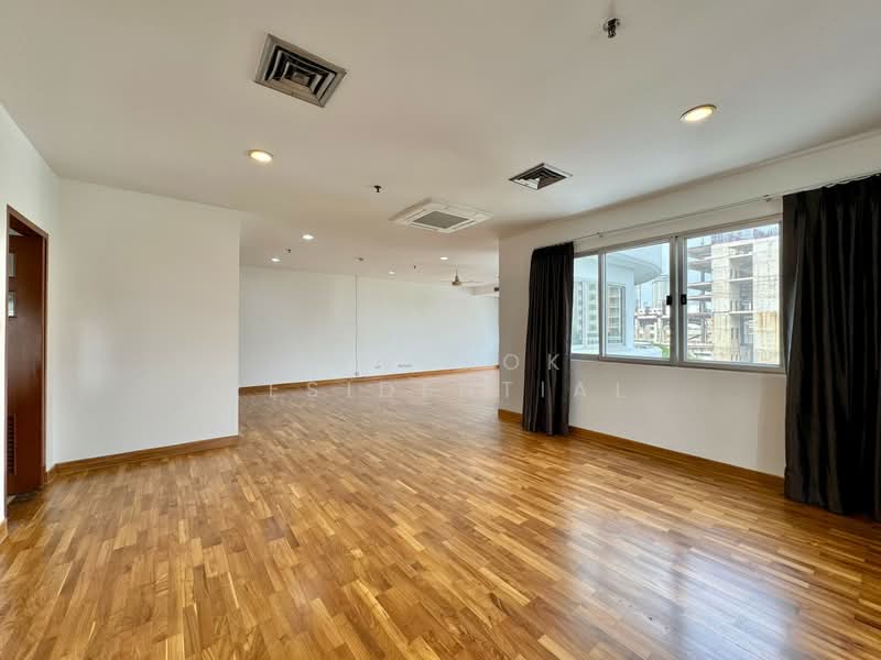 Baan Suan Plu, Bangkok, Soi Phatthanasin, Thung Maha Mek, Sathon, Bangkok, 3 Bedrooms, 285 sqm, Condo For Rent, by Bangkok Residential, 500437237 - DDproperty.com