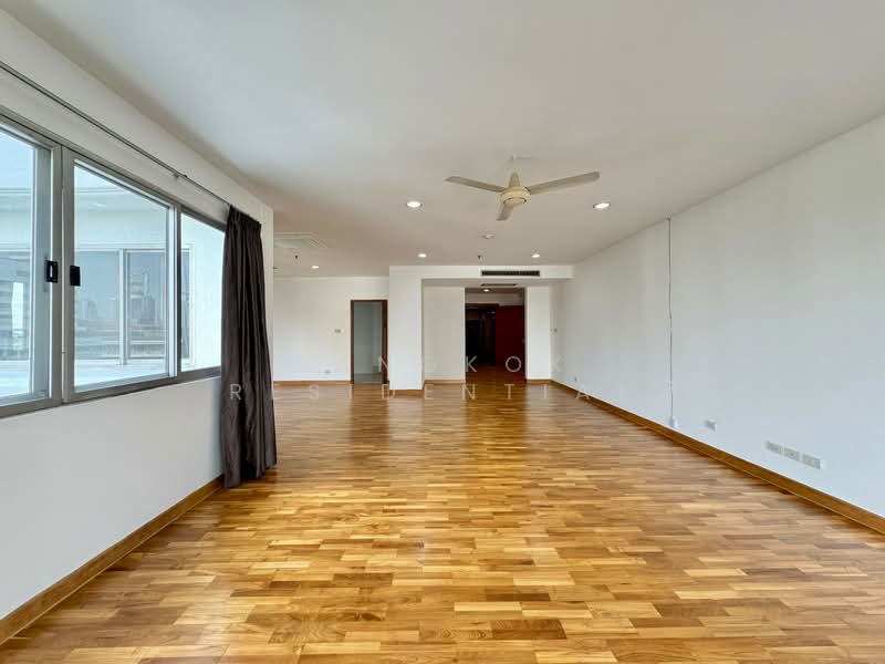 Baan Suan Plu, Bangkok, Soi Phatthanasin, Thung Maha Mek, Sathon, Bangkok, 3 Bedrooms, 285 sqm, Condo For Rent, by Bangkok Residential, 500437237 - DDproperty.com