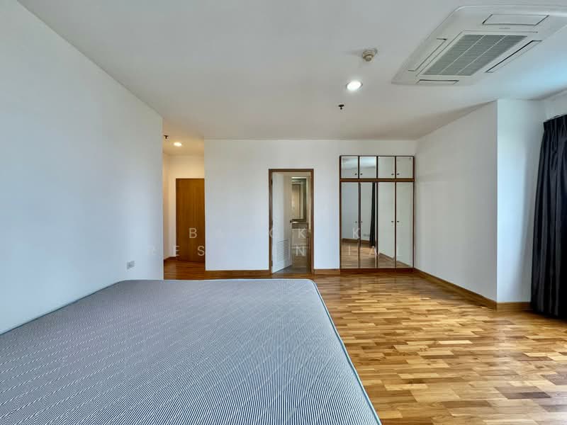 Baan Suan Plu, Bangkok, Soi Phatthanasin, Thung Maha Mek, Sathon, Bangkok, 3 Bedrooms, 285 sqm, Condo For Rent, by Bangkok Residential, 500437237 - DDproperty.com