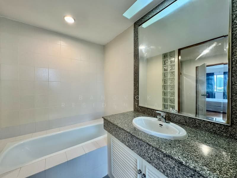 Baan Suan Plu, Bangkok, Soi Phatthanasin, Thung Maha Mek, Sathon, Bangkok, 3 Bedrooms, 285 sqm, Condo For Rent, by Bangkok Residential, 500437237 - DDproperty.com