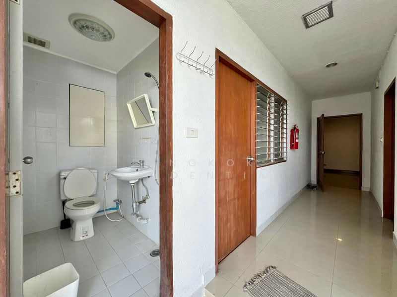 Baan Suan Plu, Bangkok, Soi Phatthanasin, Thung Maha Mek, Sathon, Bangkok, 3 Bedrooms, 285 sqm, Condo For Rent, by Bangkok Residential, 500437237 - DDproperty.com