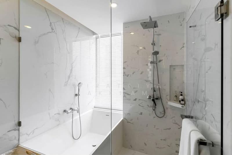 Siamese Exclusive Queens, Bangkok, 388 Phai Singto Alley, Khlong Toei, Bangkok, 2 Bedrooms, 75 sqm, Condo For Rent, by Chirattiya Lakkham, 500437281 - DDproperty.com