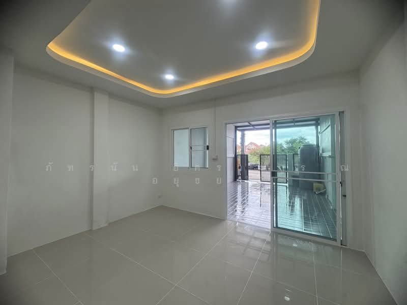 หมู่บ้านอภินคร 2000 สายไหม 81, Bangkok, Sai Mai, Bangkok, 3 Bedrooms, 72 sqm, Townhouse For Sale, by ภัทรนัน อิศรางกูร ณ อยุธยา, 500437332 - DDproperty.com
