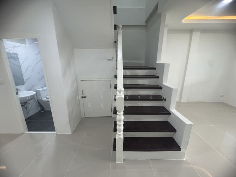 หมู่บ้านอภินคร 2000 สายไหม 81, Bangkok, Sai Mai, Bangkok, 3 Bedrooms, 72 sqm, Townhouse For Sale, by ภัทรนัน อิศรางกูร ณ อยุธยา, 500437332 - DDproperty.com