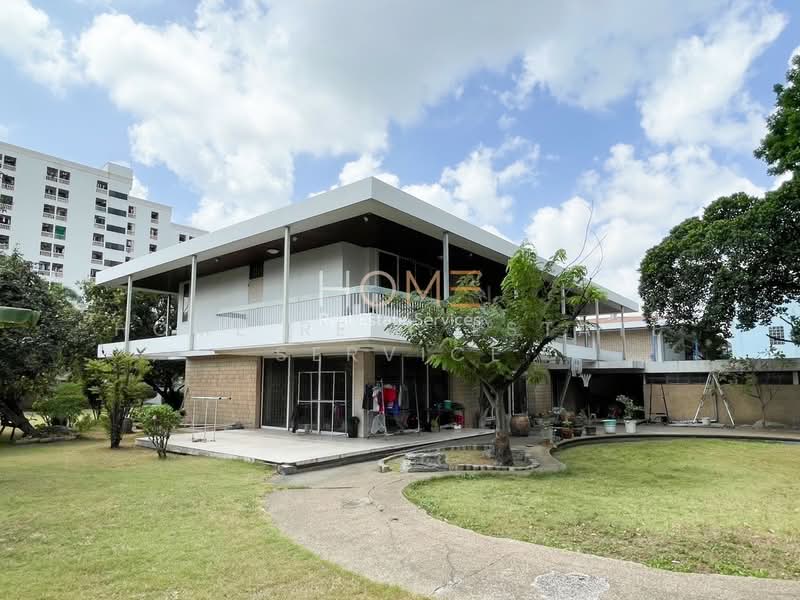 บ้านพร้อมที่ดิน ปรีดีพนมยงค์ 27, Bangkok, Khlong Tan Nua, Watthana, Bangkok, 4 Bedrooms, 800 sqm, Single Detached House For Sale, by HOME Real Estate Service, 500437337 - DDproperty.com