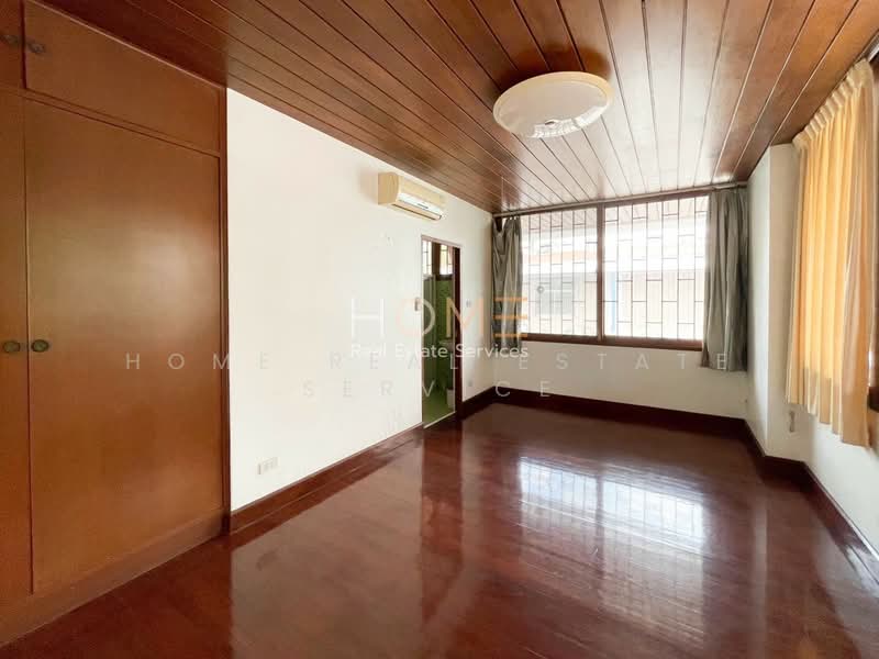 บ้านพร้อมที่ดิน ปรีดีพนมยงค์ 27, Bangkok, Khlong Tan Nua, Watthana, Bangkok, 4 Bedrooms, 800 sqm, Single Detached House For Sale, by HOME Real Estate Service, 500437337 - DDproperty.com