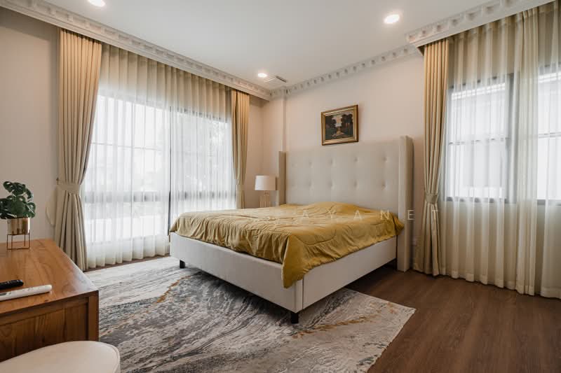 Nantawan Rama 9 - New Krungthepkreetha, Bangkok, Saphan Sung, Bangkok, 4 Bedrooms, 302 sqm, Single Detached House For Sale, by Kay Tippayanet, 500437349 - DDproperty.com